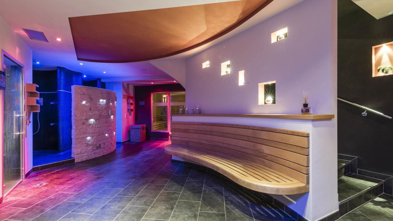 Hotel Der Mohrenwirt **** Burgusio Esterno foto