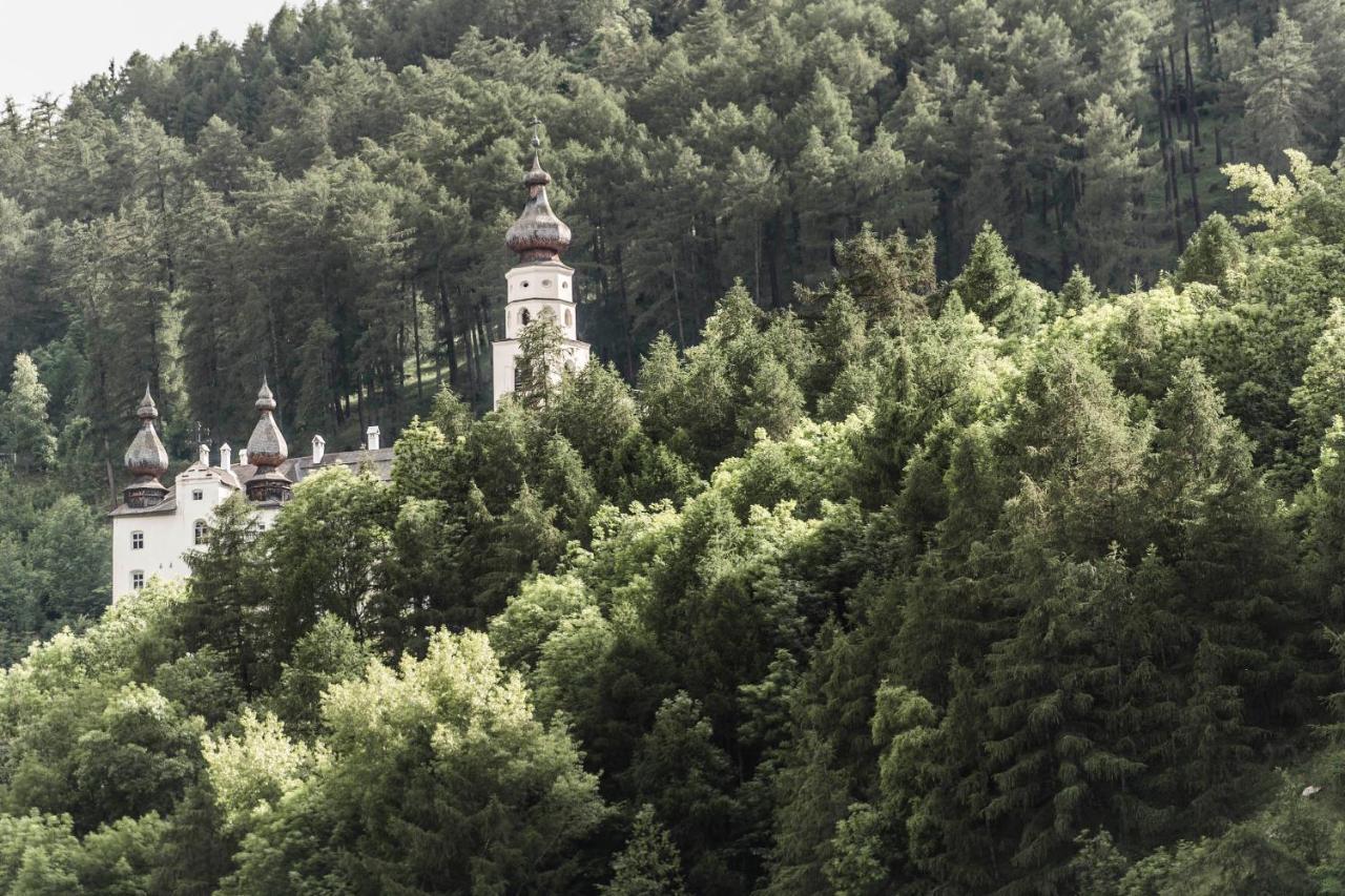 Hotel Der Mohrenwirt **** Burgusio Esterno foto